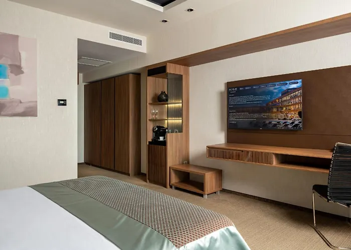 Sky Blue Hotel & Spa