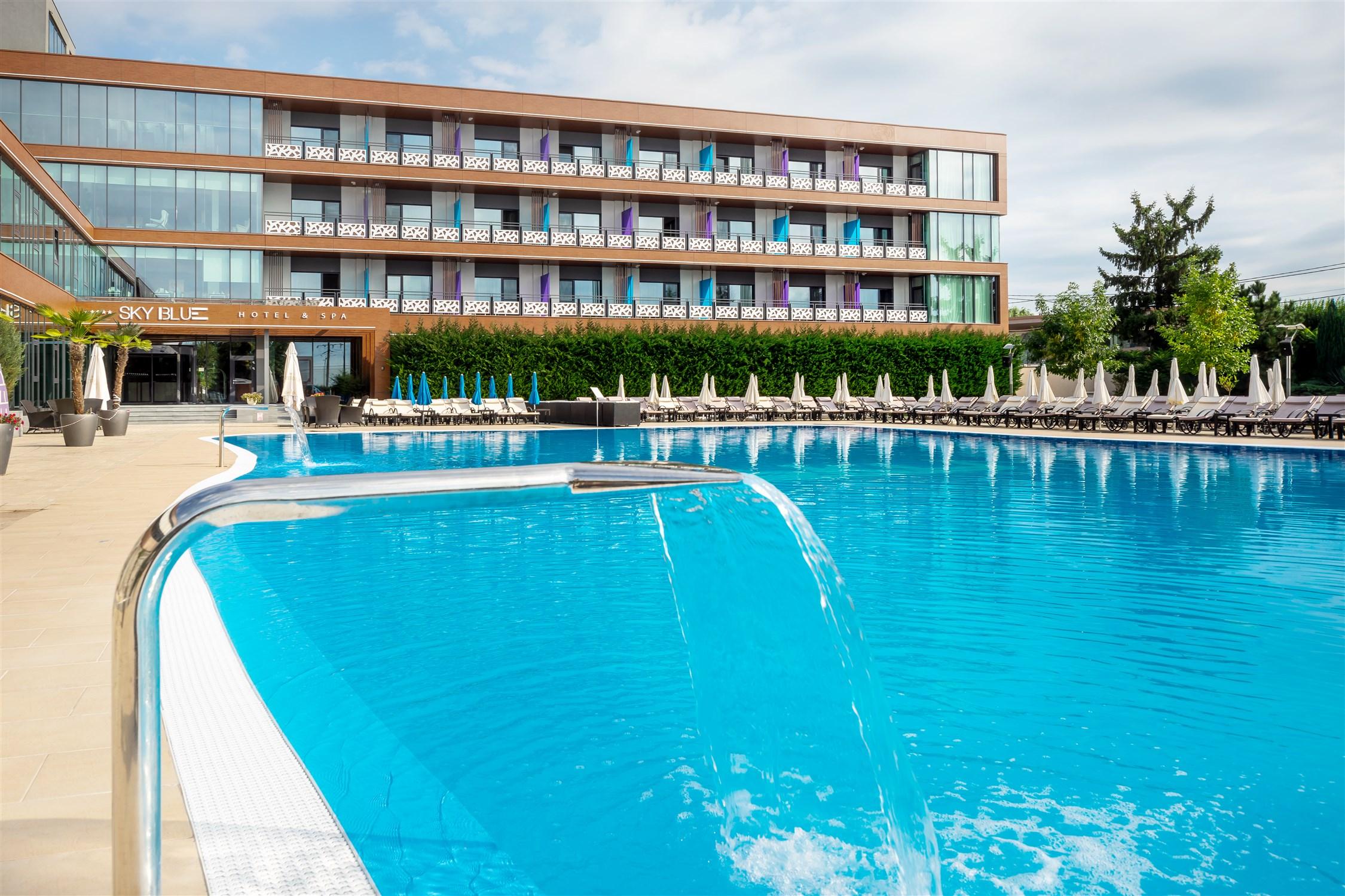 Hotel Sky Blue & Paulesti (Prahova)