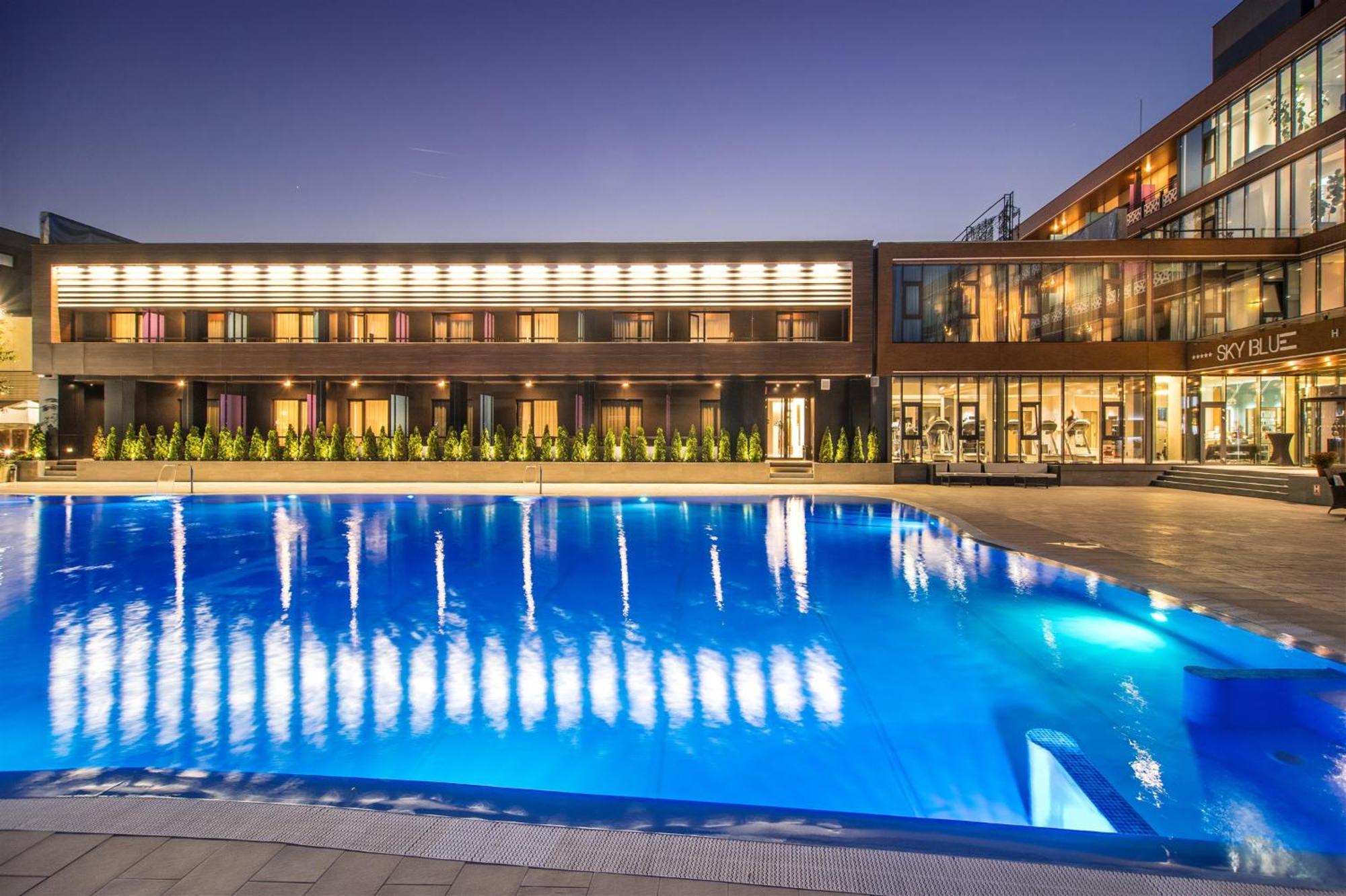 Hotel Sky Blue & Paulesti (Prahova)